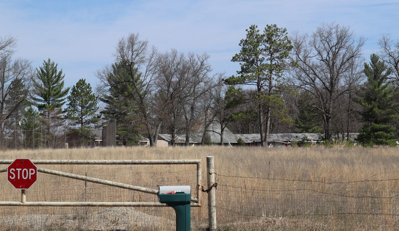 Fonro Lodge Resort Motel (Cole Creek) - April 16 Photo (newer photo)